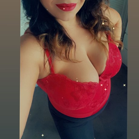 Prettyasskitty69 onlyfans model images