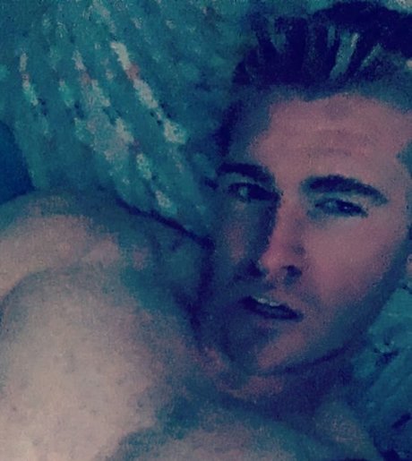 White Congo onlyfans leak ass