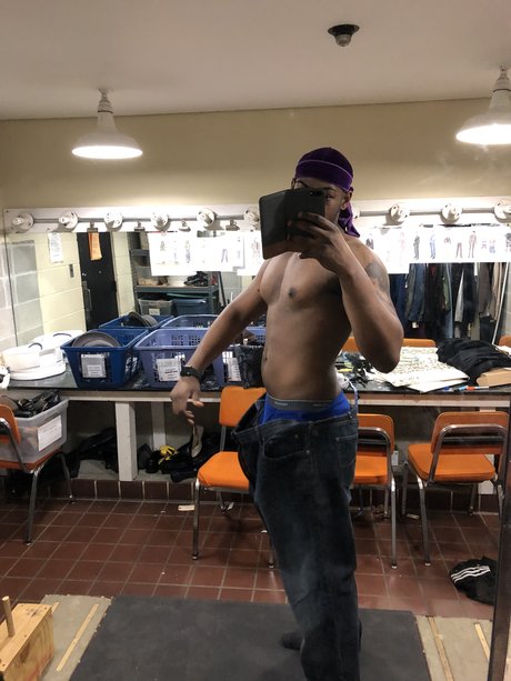 wavey J nude onlyfans leak