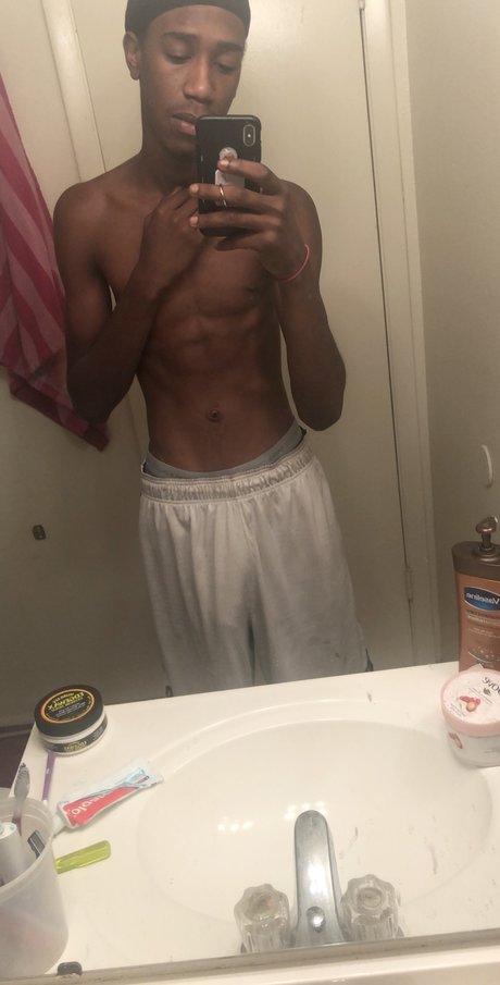 11 inch monster onlyfans nude pictures