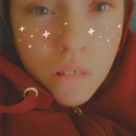 Tiffani Simon onlyfans leaked