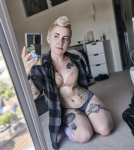 huge dick onlyfans sexy xxx image