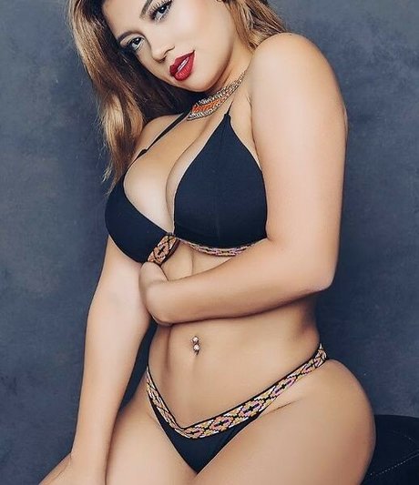 makeup artist onlyfans free sexy images