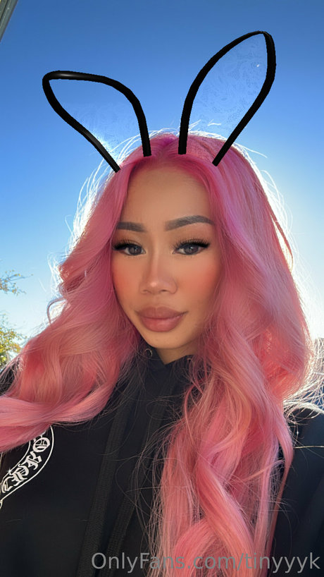 tinyyyk onlyfans content