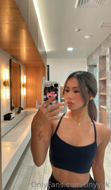 tinyyyk onlyfans sex leak