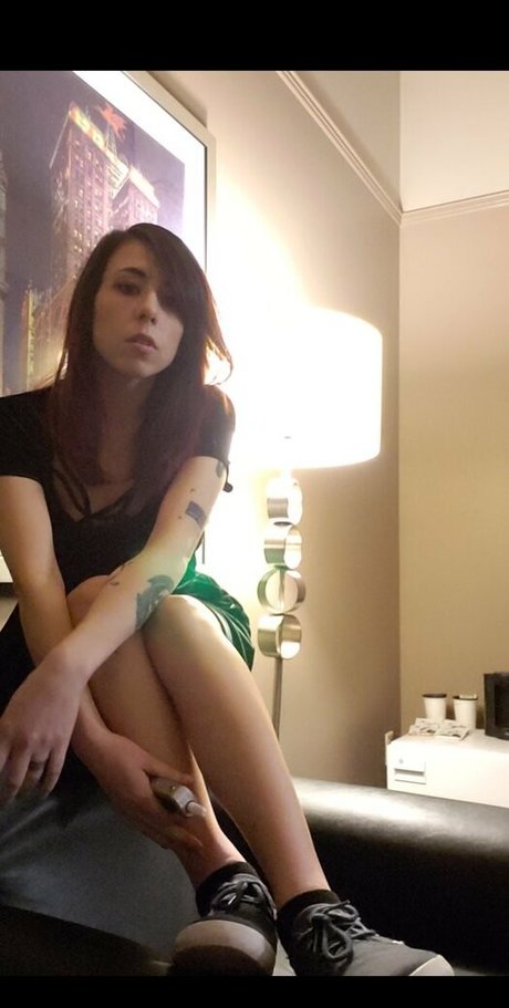 Nomnstromn onlyfans naked leak