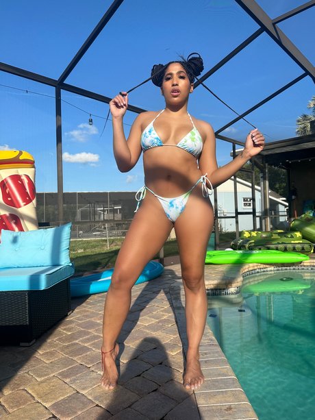 chicks with dicks onlyfans free porn scene