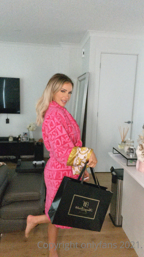 gorgeous onlyfans nice shots