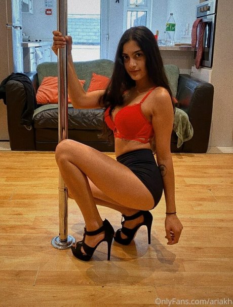 Aria Khan onlyfans leaked free