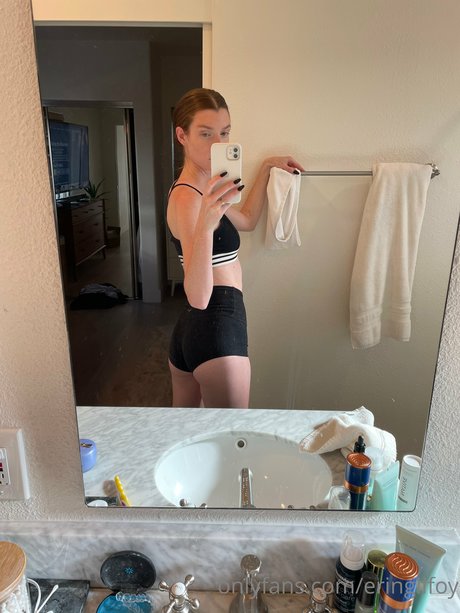 Erin Gilfoy strip onlyfans