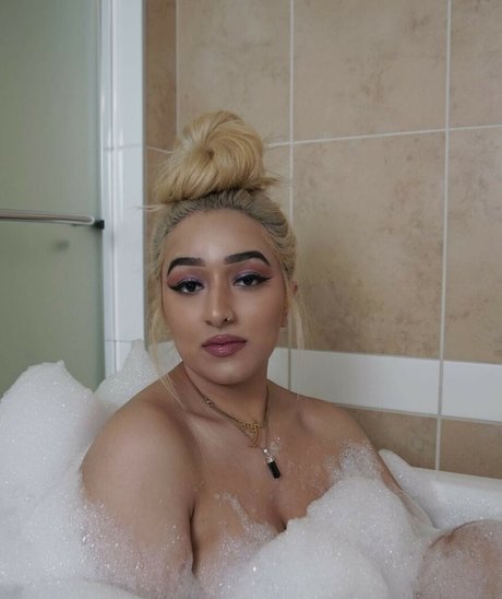 Rakhi Gill Profile pic