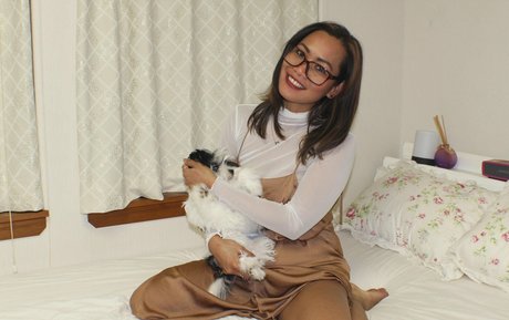 hotasiangranny onlyfans naked