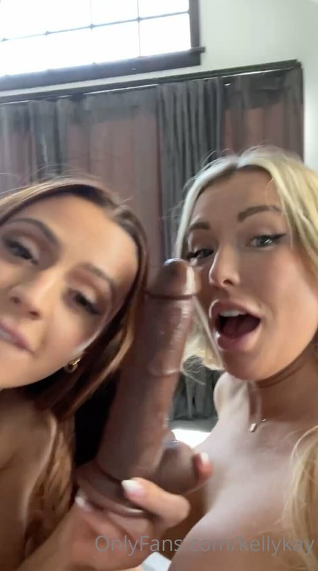 Kelly Kay onlyfans nsfw