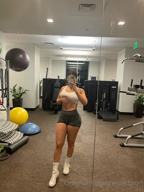 Esterbron onlyfans nude tits
