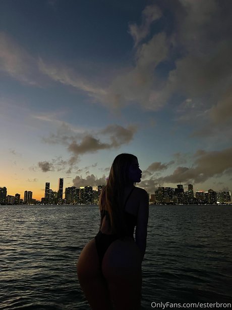 Esterbron only fans photos