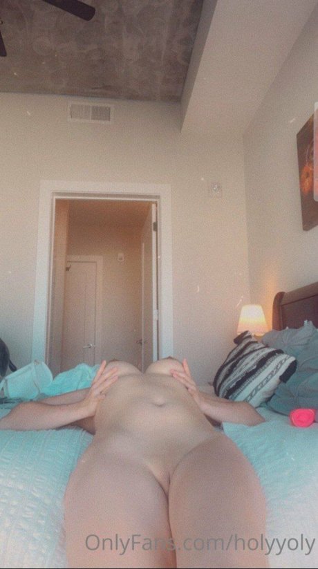 Holyyoly onlyfans nude photos