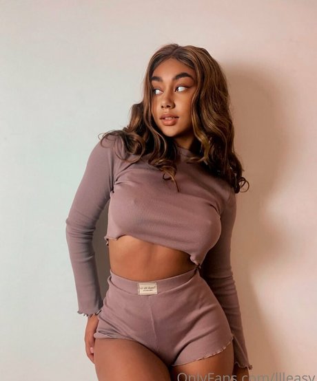 llleasy onlyfans leaked pictures