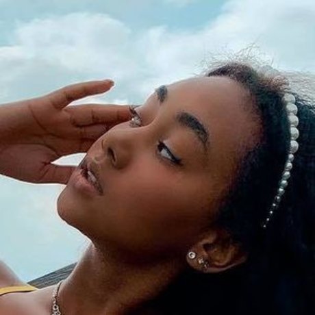 llleasy naked onlyfans pics