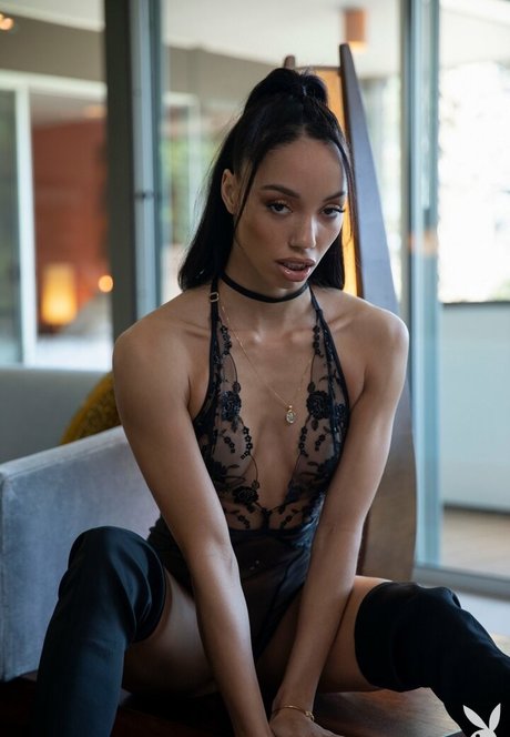 Alexis Tae topless onlyfans