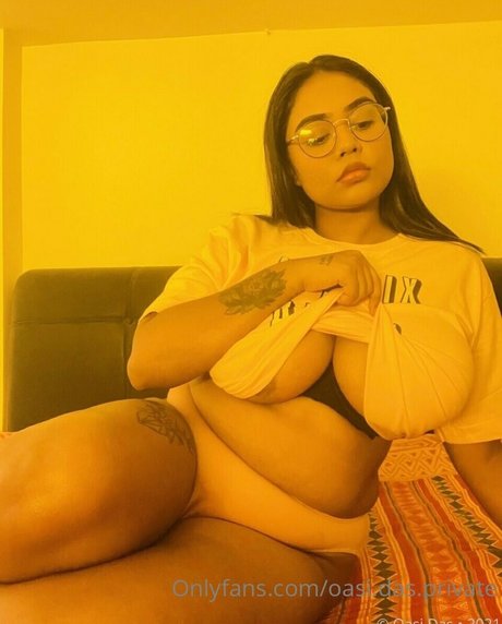 Oasi Das onlyfans images