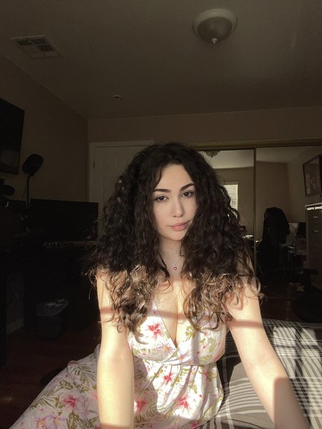 kitty kay Profile pic