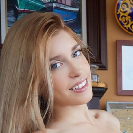 Freya Mayer only fans