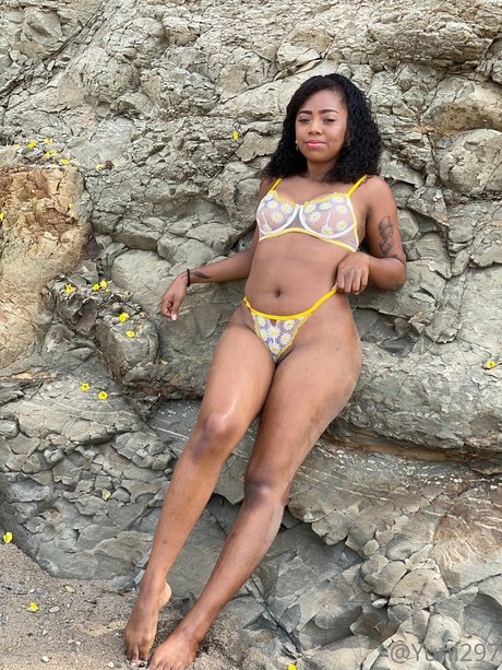 Yuni Nicolee onlyfans uncensored