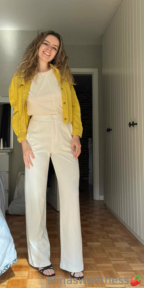 alinasweetness onlyfans naked