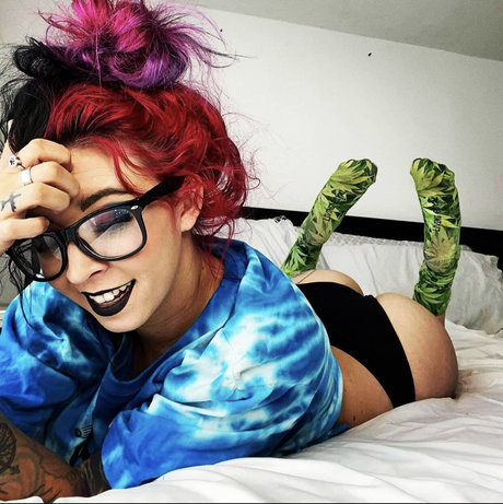 Lydia Grace leaked naked onlyfans