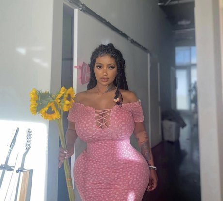 Raychiel onlyfans gratis