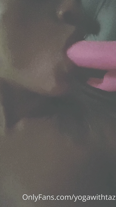 YogawithTaz onlyfans leaked.