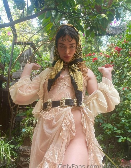 floraauclair leaked onlyfans