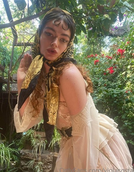 floraauclair onlyfans leaked free