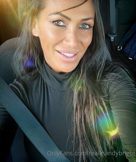 realmandybright nude leaked onlyfans