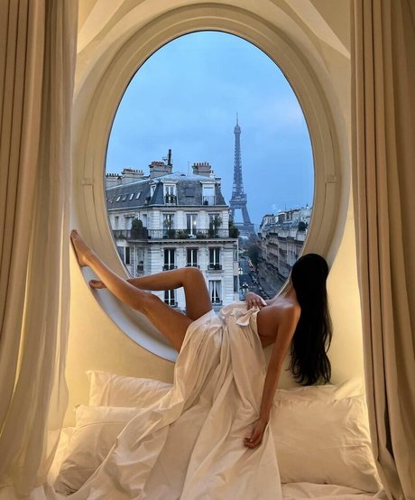 Baek Si Young nude leaks onlyfans