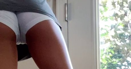 ehmbies leaks onlyfans