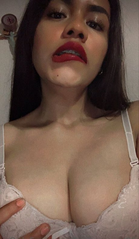 leslierangel95 leak onlyfans