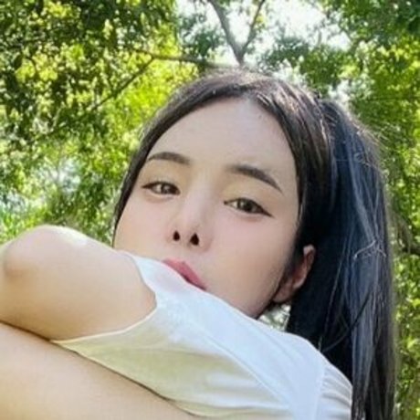 Nichada yo onlyfans model photos