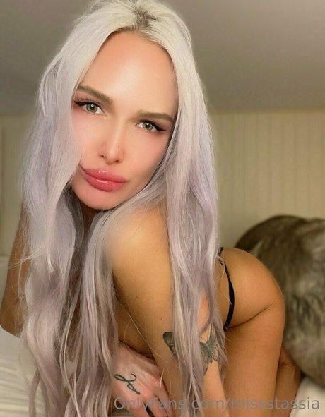 missstassia nude porn onlyfans