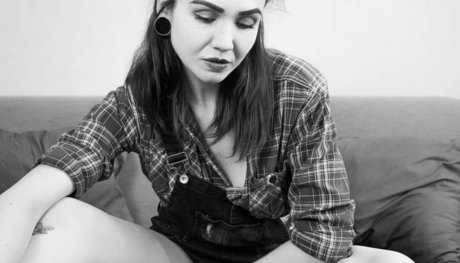 Chloe Ventura onlyfans nude photos