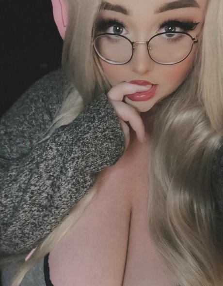 sailorlunasenpai naked onlyfans leaked