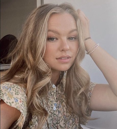 Jemma Donovan onlyfans sexy