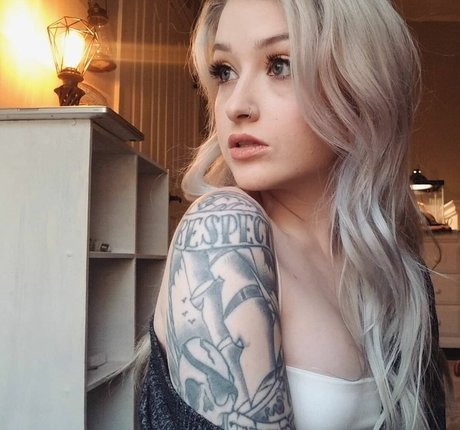 Christa Panek onlyfans nude tits