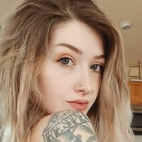 Christa Panek onlyfans strip