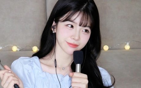 Asmr Yeonchu onlyfans pictures