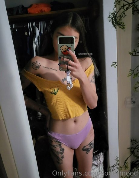 sobermood sexy onlyfans