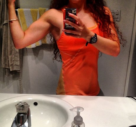 Olivia Hailey nude only fans