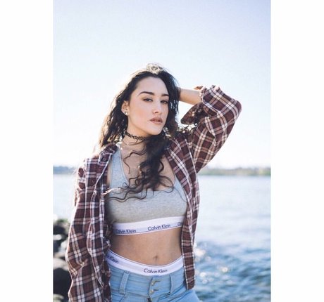 Olivia Hailey nudes only fans