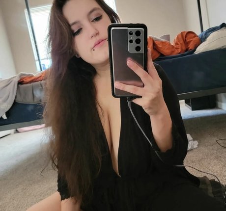 evrydayswdnsday onlyfans nudes