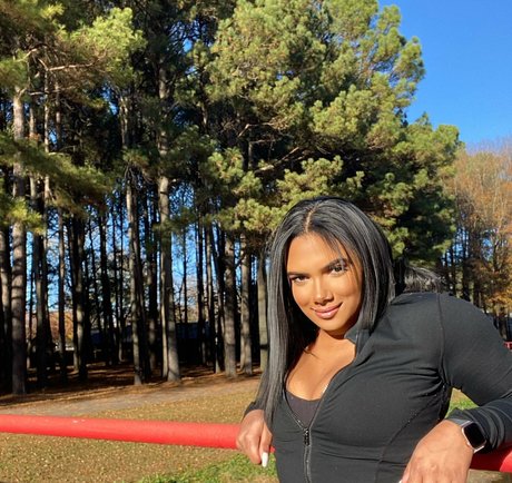 shapedbyshanice nude onlyfans